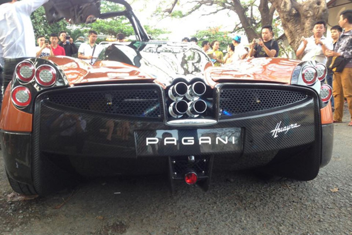 Pagani Huayra gia 78 ty cua Minh nhua sap ra bien so-Hinh-6